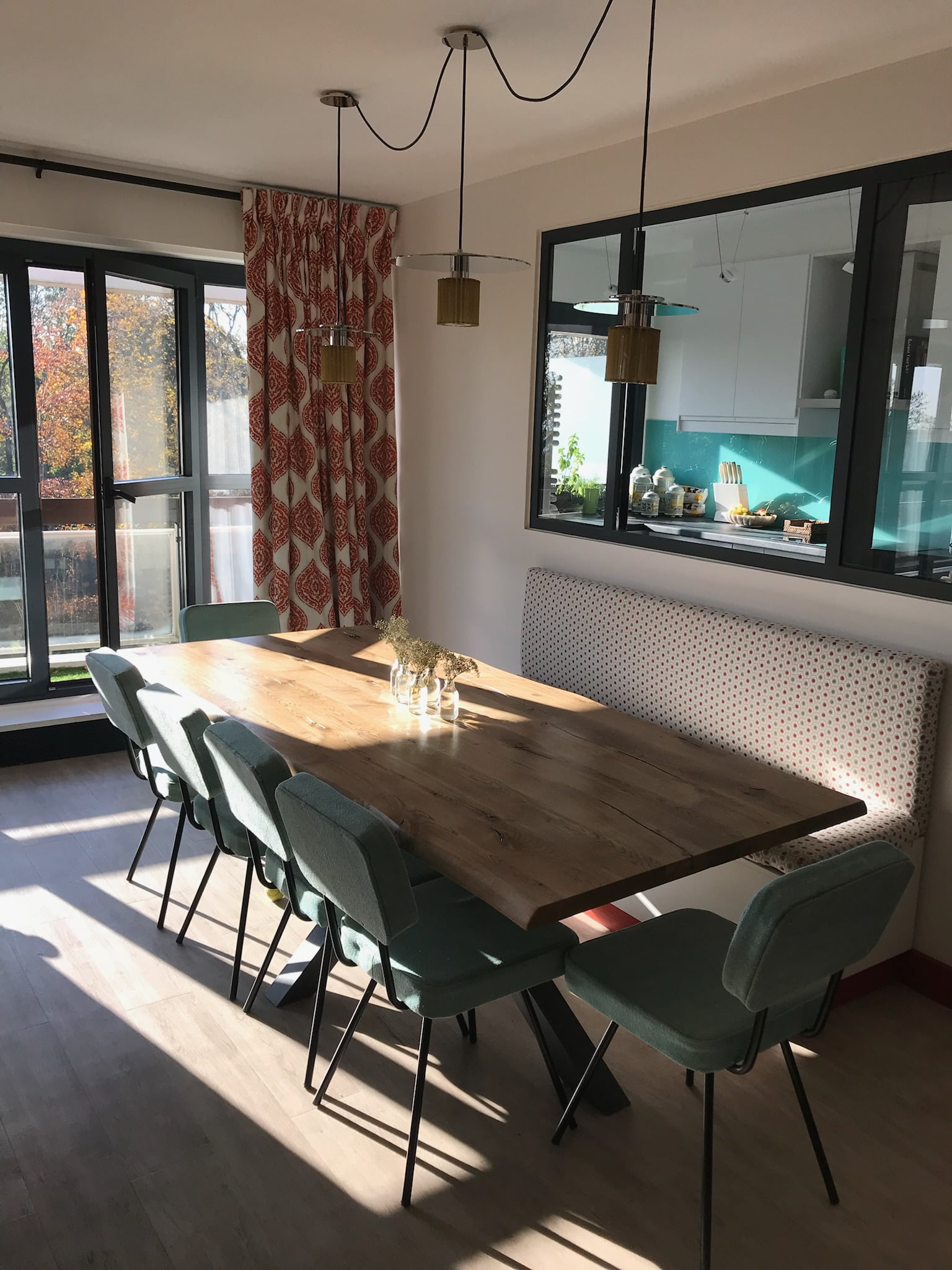 Marishka_interieur_deco09 Appartement de 114 m² à Saint-Cloud décoré par Marishka Intérieur, intérieur lumineux et chaleureux ouvert sur le paysage.